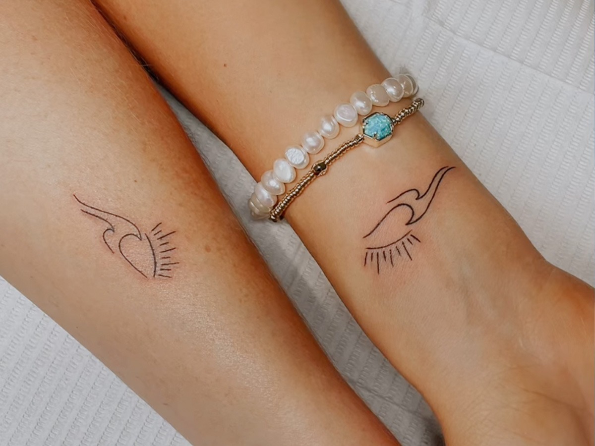 Fine Line Tattoo